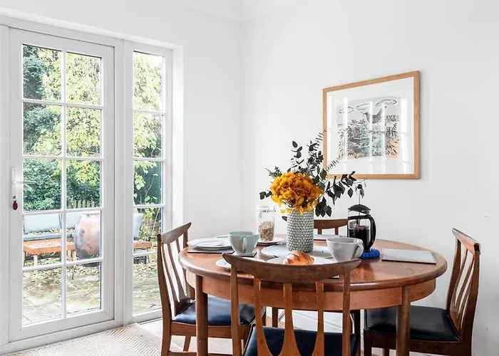 Beautiful Apartment Wendens Ambo